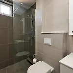 Apartament & Zaja *