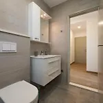 & Zaja Apartament *