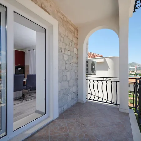 & Zaja Апартаменты