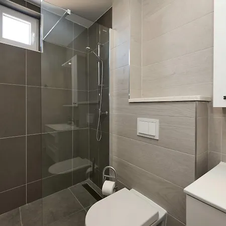 Апартаменты & Zaja *