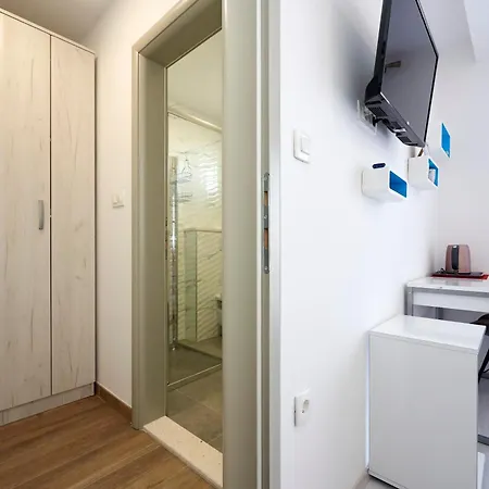 Apartament & Zaja