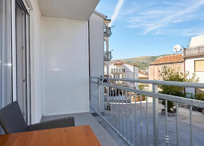 & Zaja Apartman Trogir
